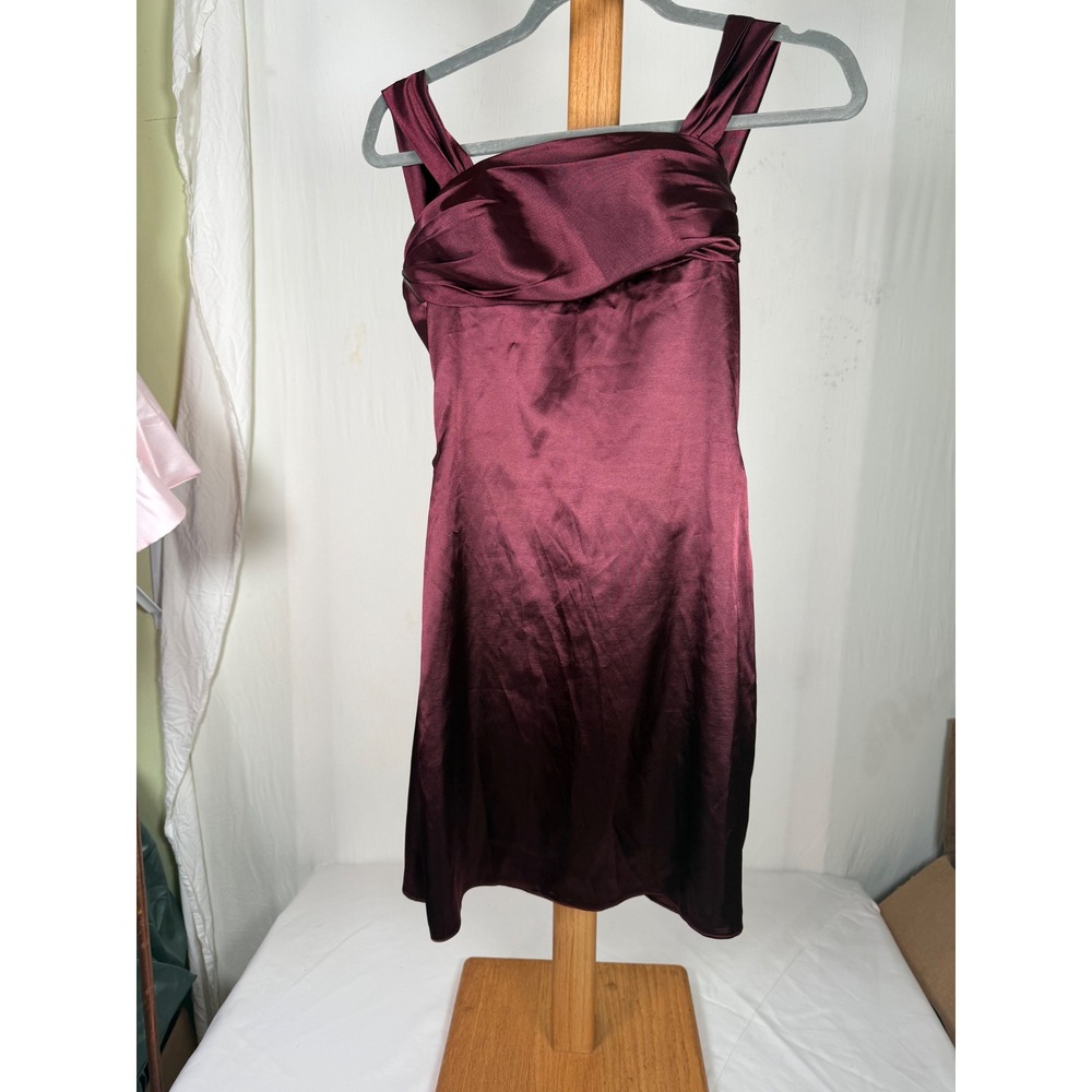 Weinaze Burgundy Satin Draped Mini Dress Womens Size 0 Cocktail Evening Party